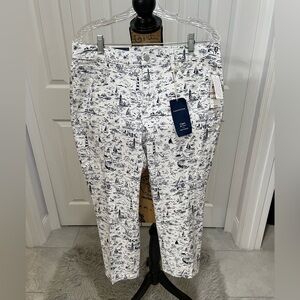 Charter Club Bristol Capri with White and Navy Nautical Pattern